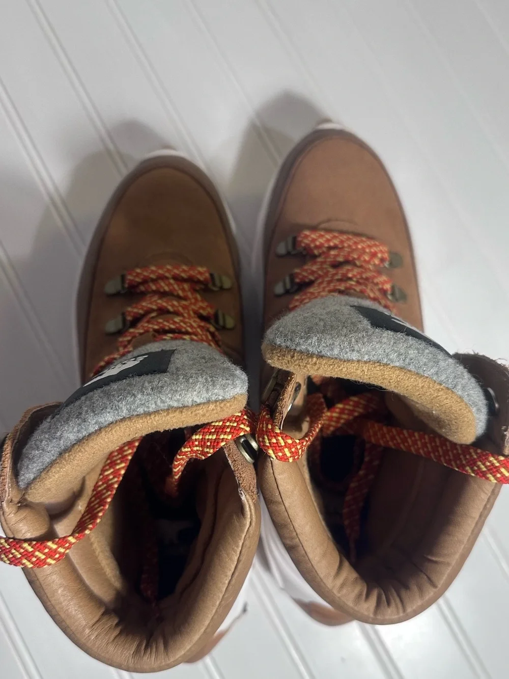 Sorel Kinetic Breakthru Conquest waterproof winter boots women’s 9.5